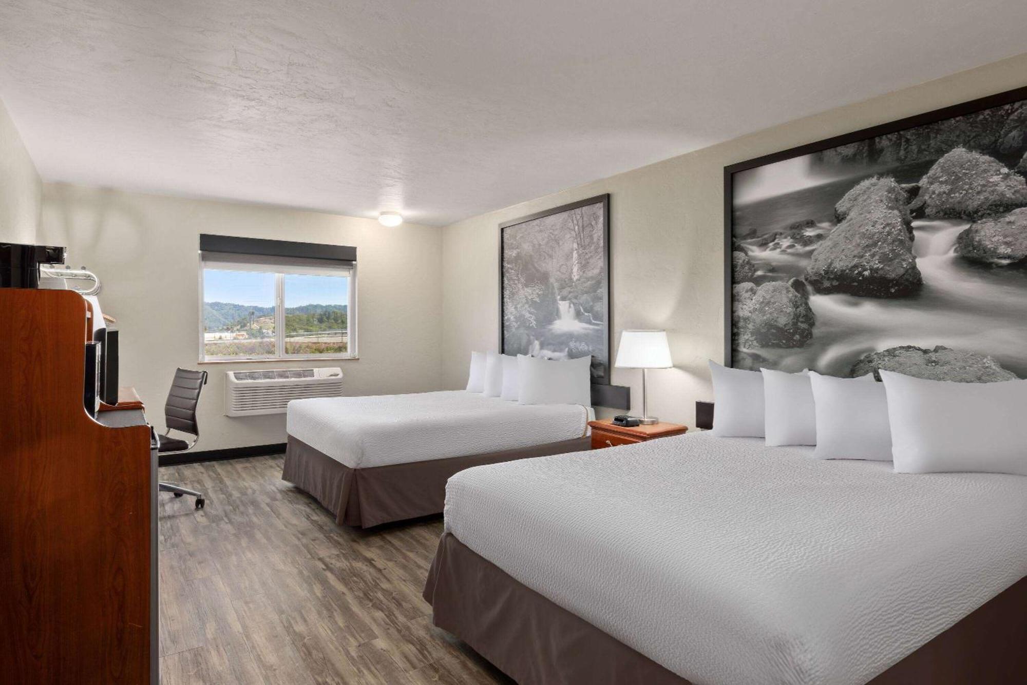 Super 8 By Wyndham Roseburg Hotel Ngoại thất bức ảnh