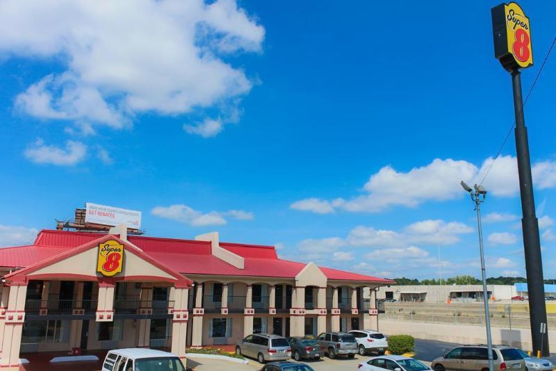 Super 8 By Wyndham Roseburg Hotel Ngoại thất bức ảnh